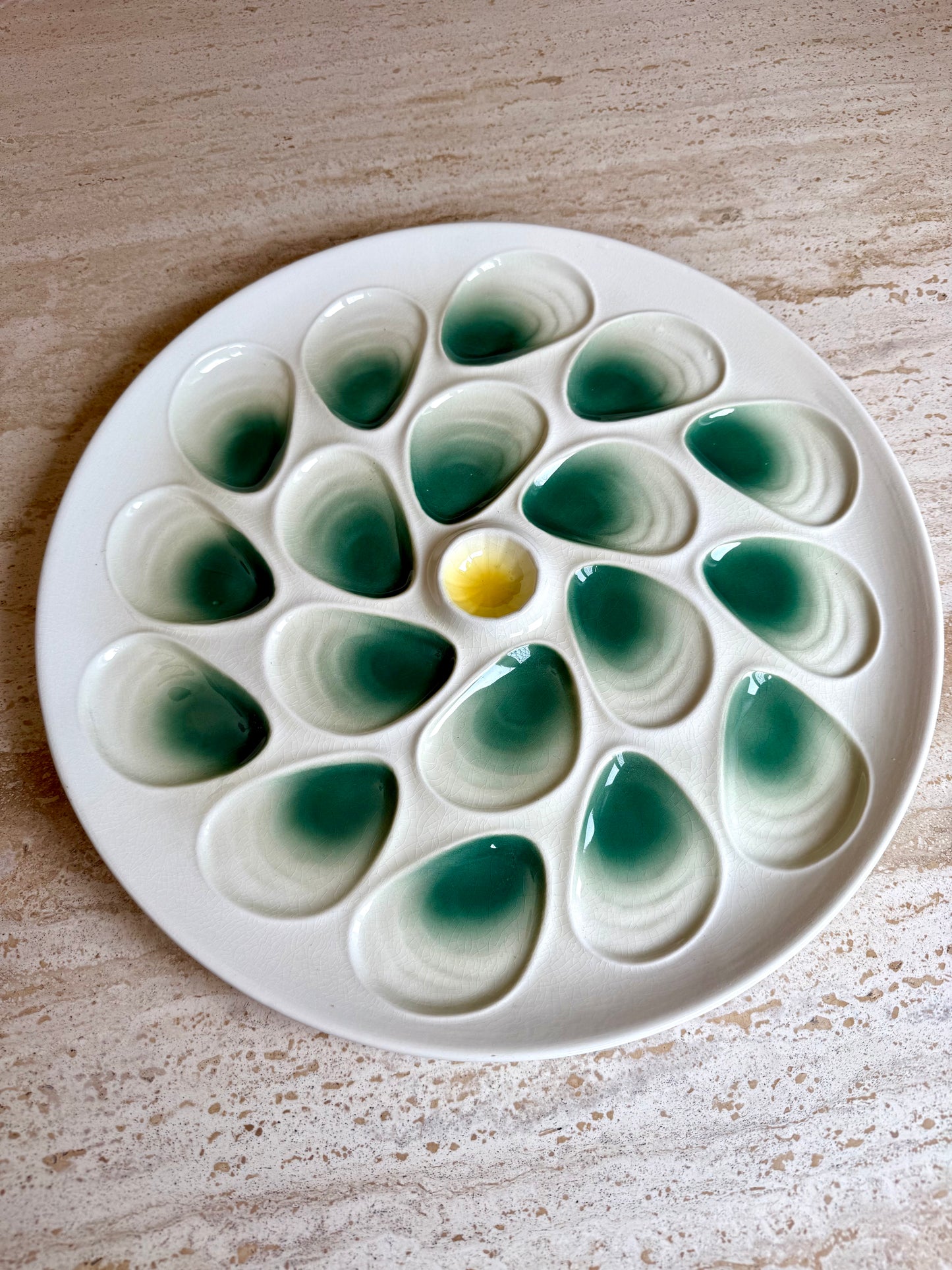 18 space oyster plate green and yellow vintage french