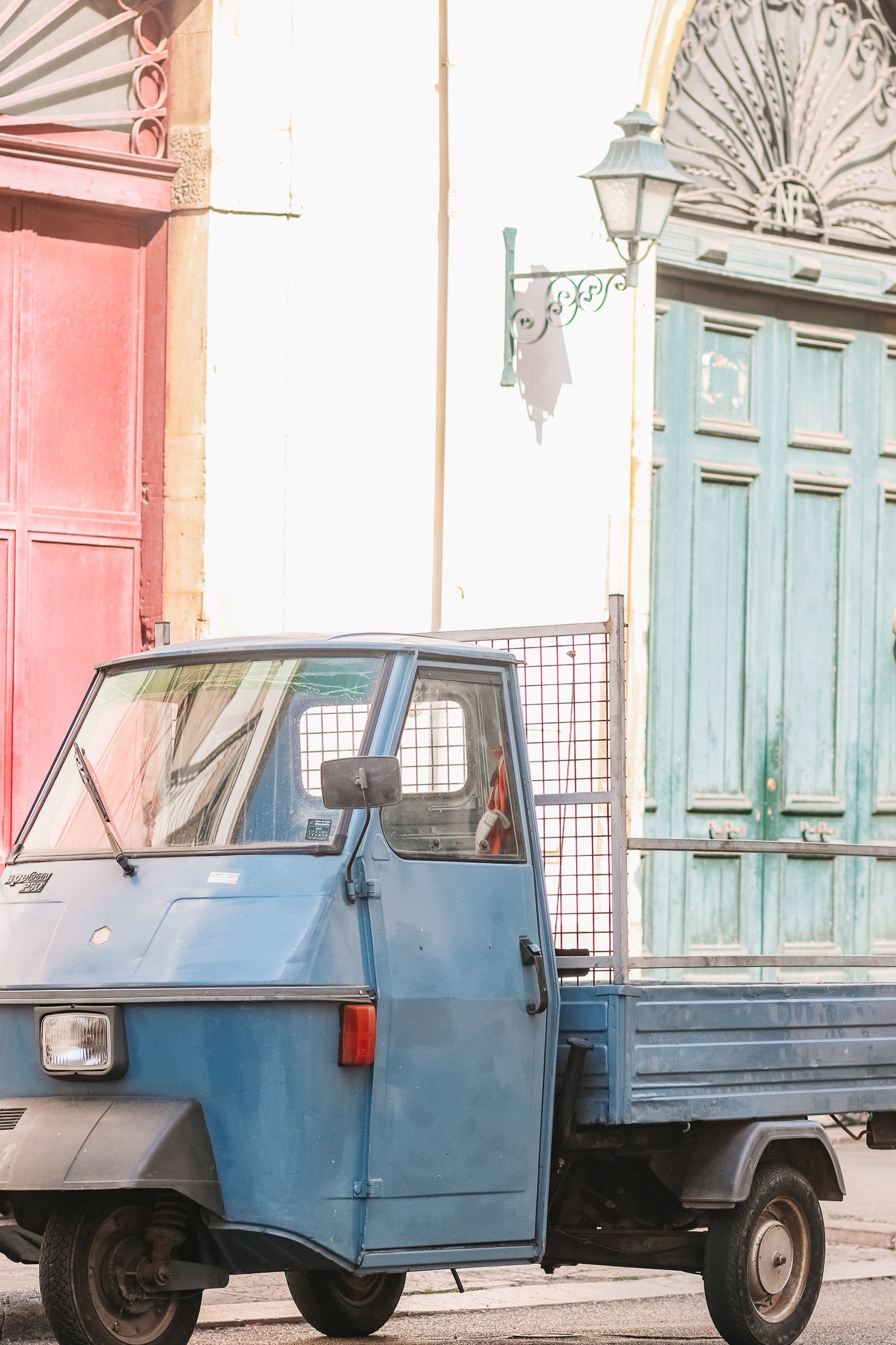 l'Ape - Italian TriVespa Print Carla & Joel Photography