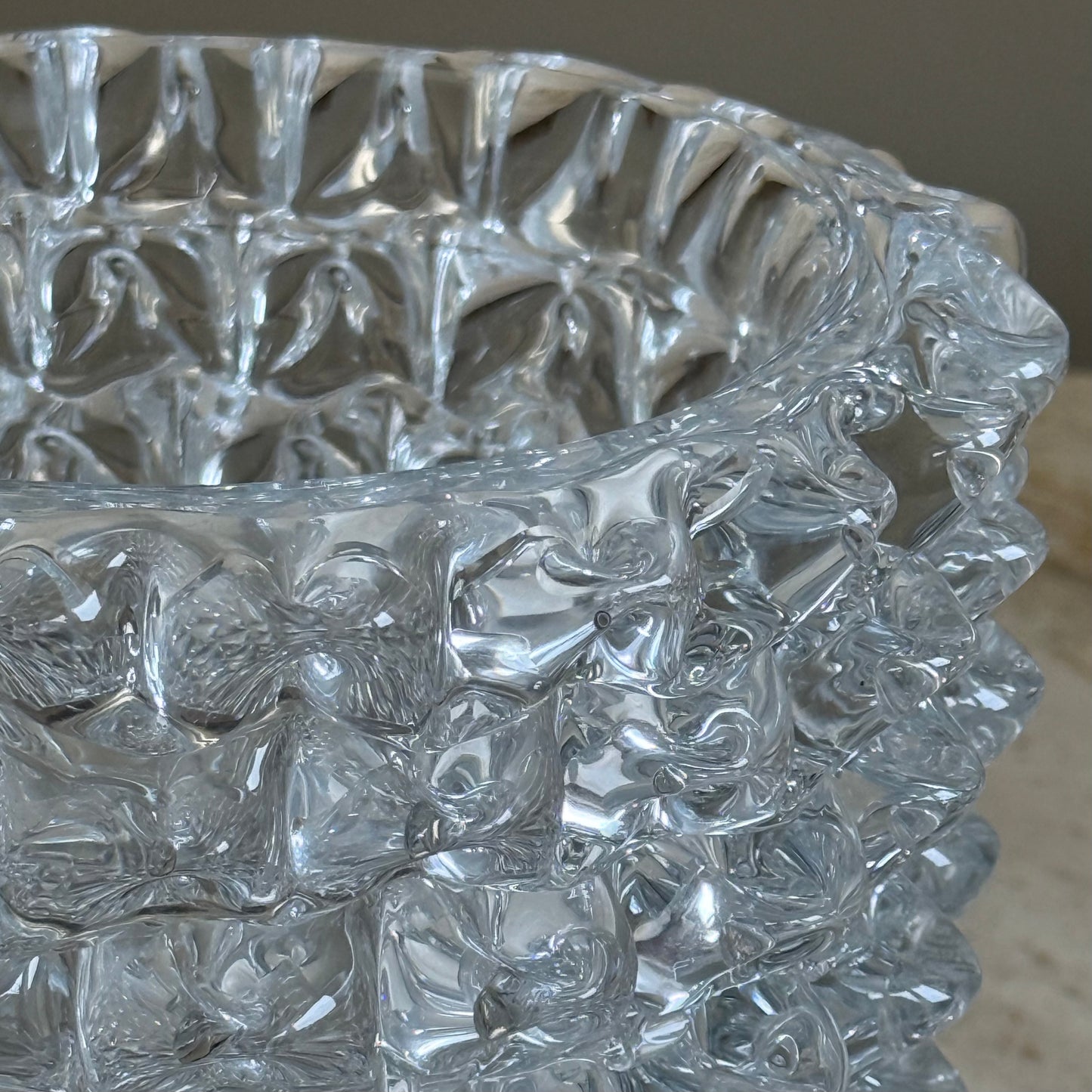 Modern Spikey Vase Open