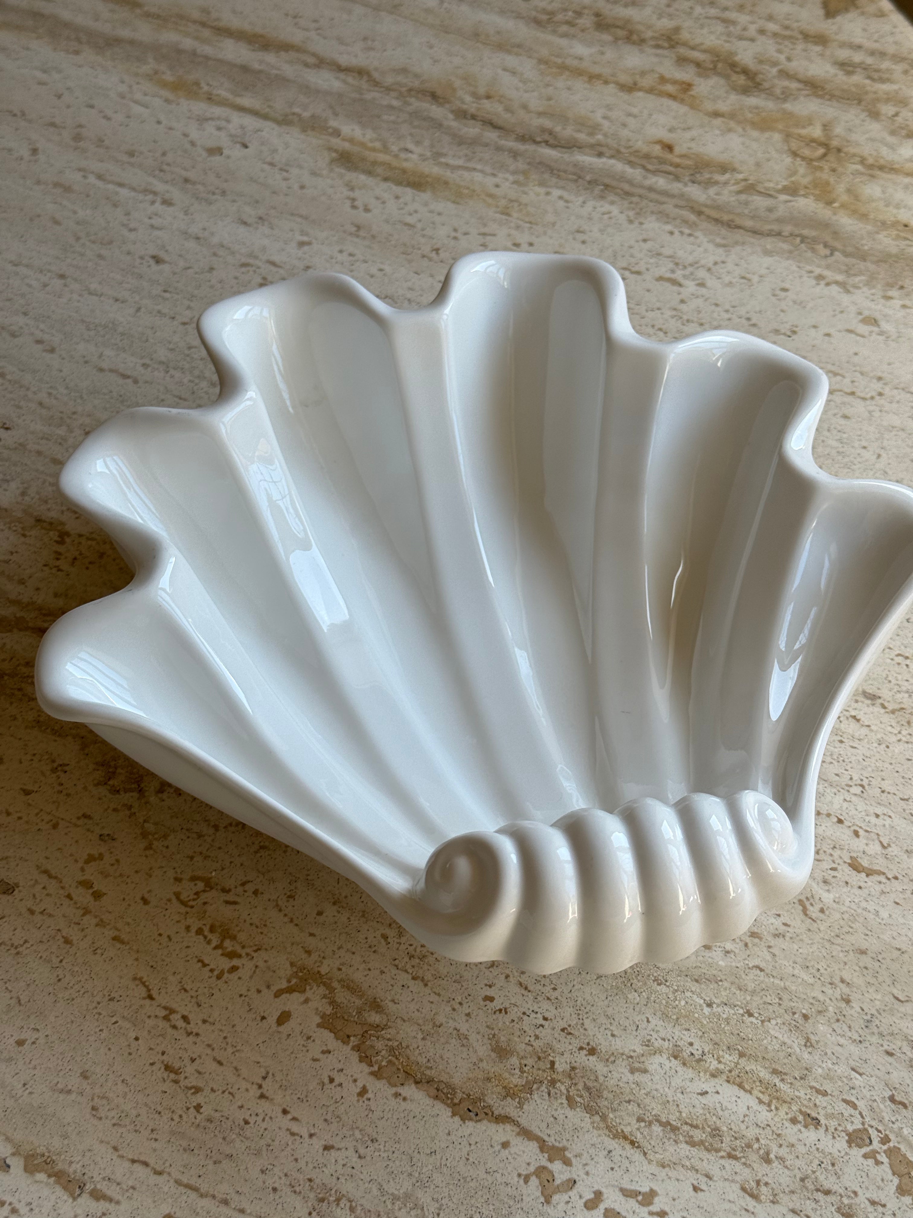 Vintage Large Shell Bowl