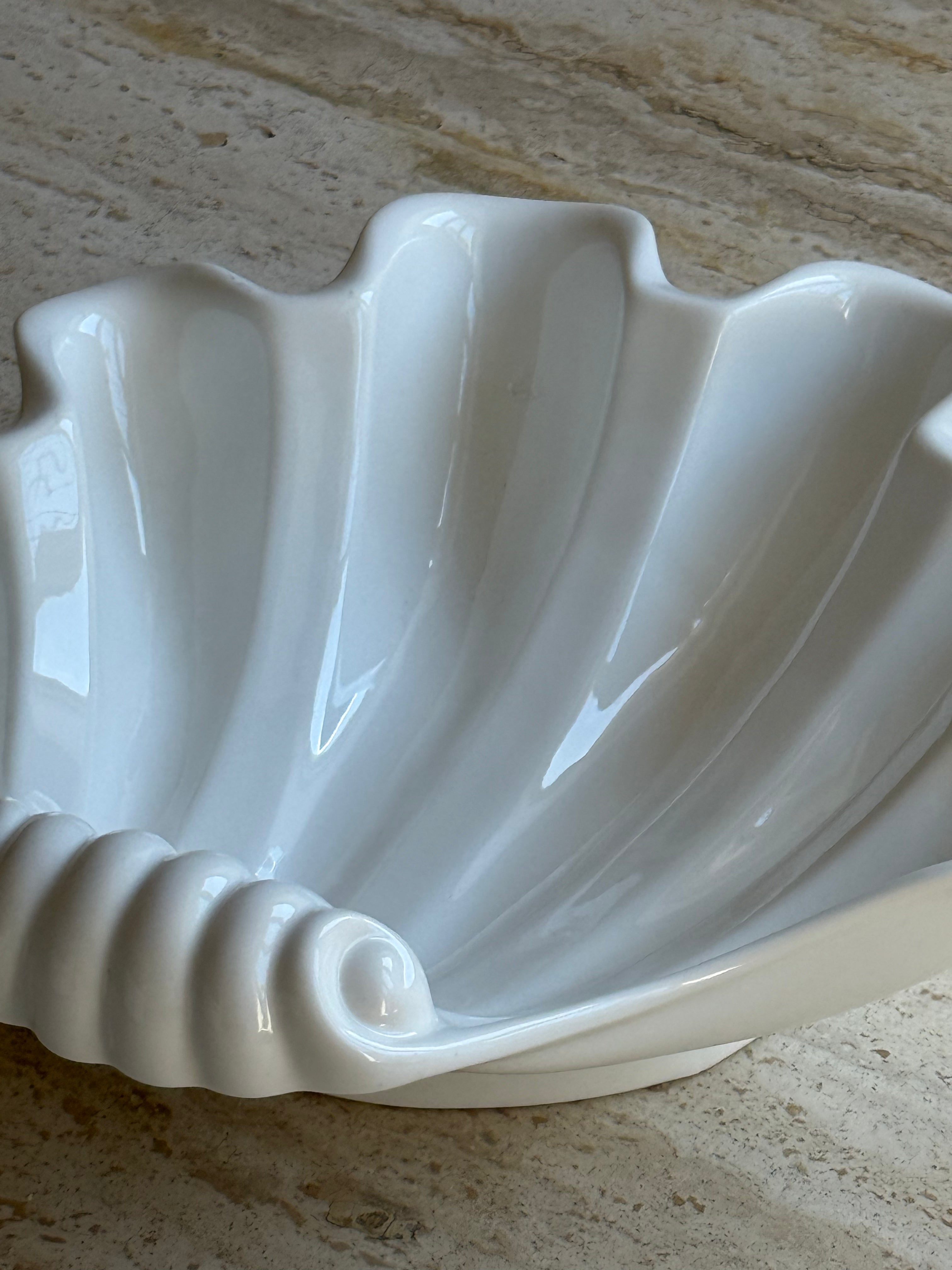 Vintage Large Shell Bowl
